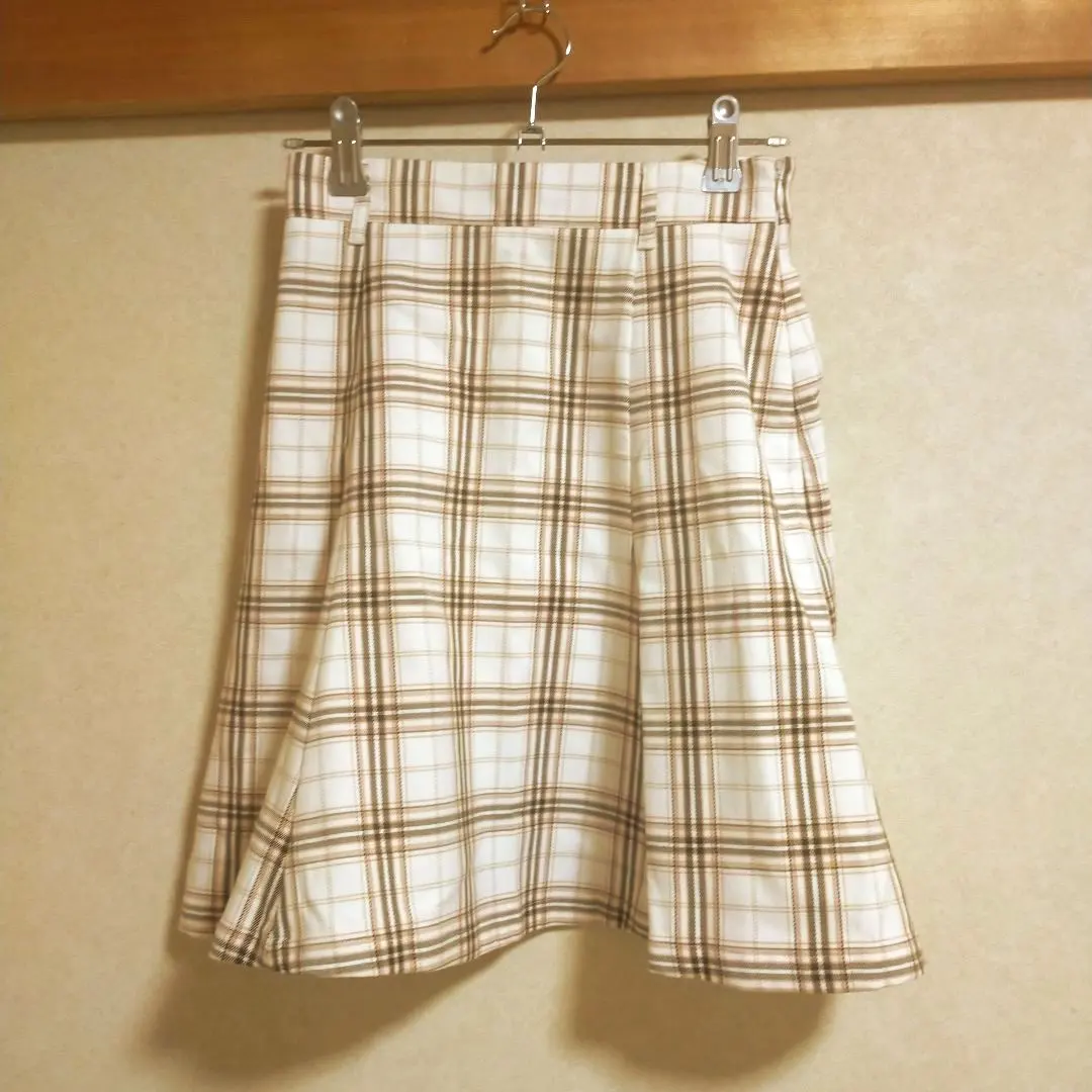 Thumbnail of (Anonymous Delivery) Honeys Checkered Flare Mini Skirt
