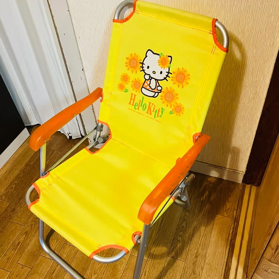 2025年最新】ハローキティ 折りたたみチェアの人気アイテム - メルカリ