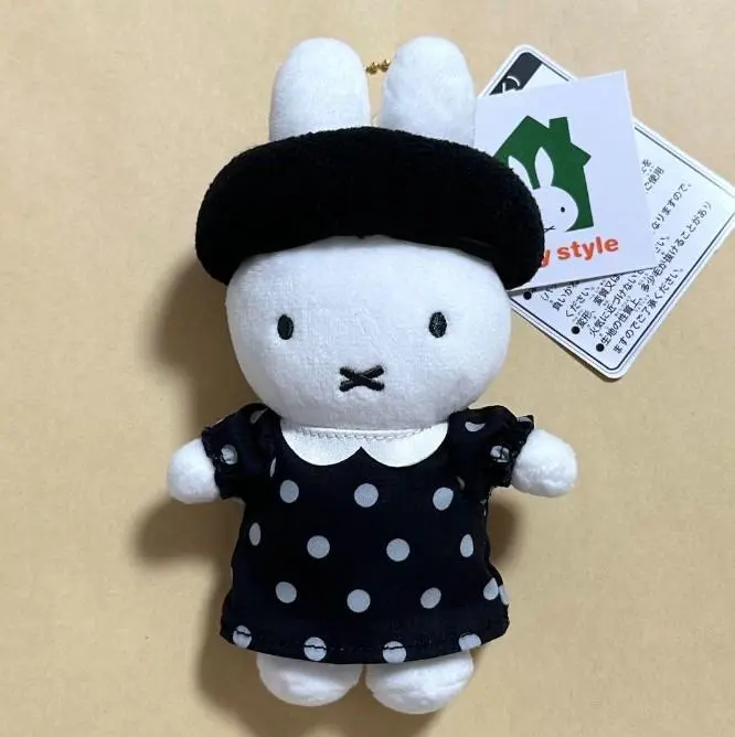 miffy ミッフィー モノトーン ぬいぐるみ 有楽町 ミッフィースタイル 有楽町 モノトーン ぬいぐるみ - メルカリ