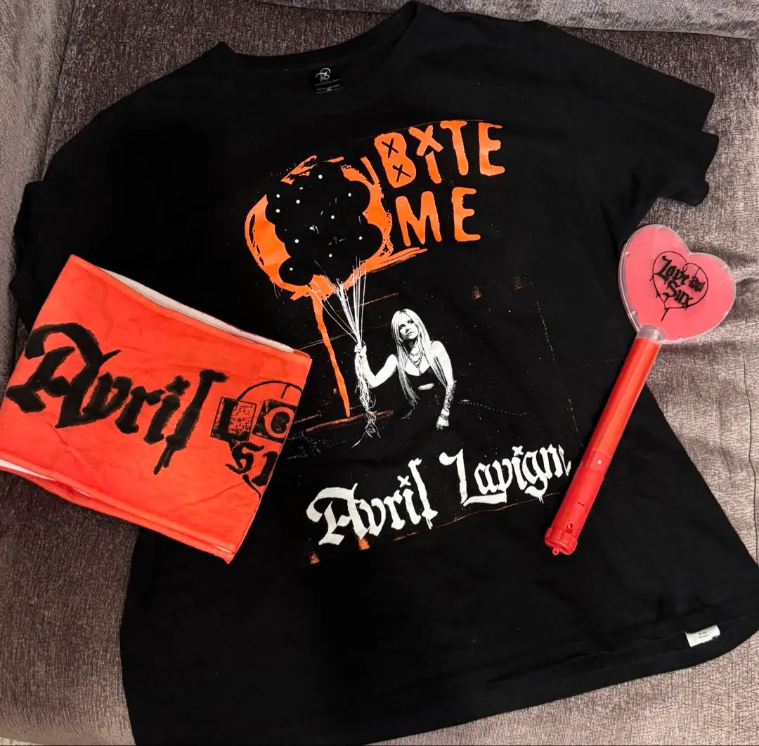 2025年最新】avril lavigne タオルの人気アイテム - メルカリ