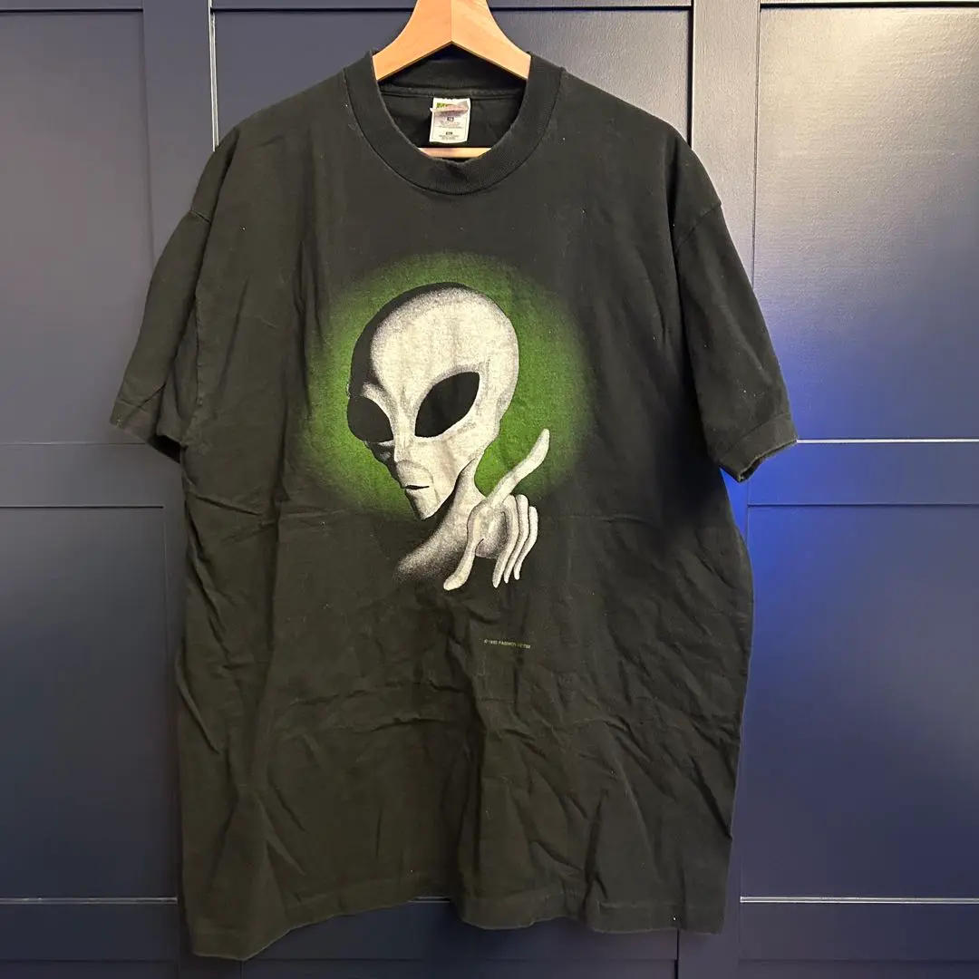 MARZFORM　90s fashion victim ロンT エイリアン 1995 Vintage Fashion Victim Alien T-Shirt Single Stitch