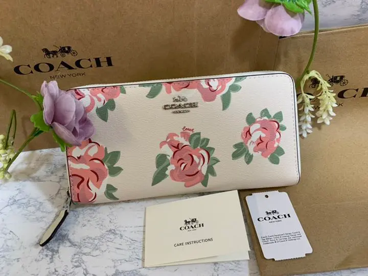 美品✨ コーチ COACH ショルダーウォレット 長財布 ティーローズ 花柄 2025年最新】コーチ 長財布 花柄 新作の人気アイテム - メルカリ