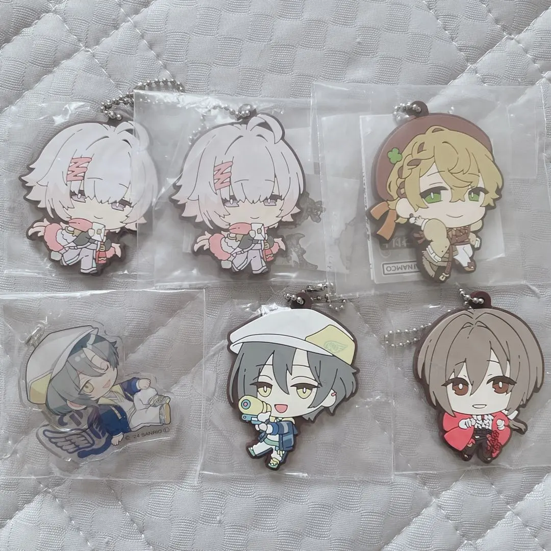 Thumbnail of Fragaria Memories Rubber Mascot & Acrylic Keychain Goods Set