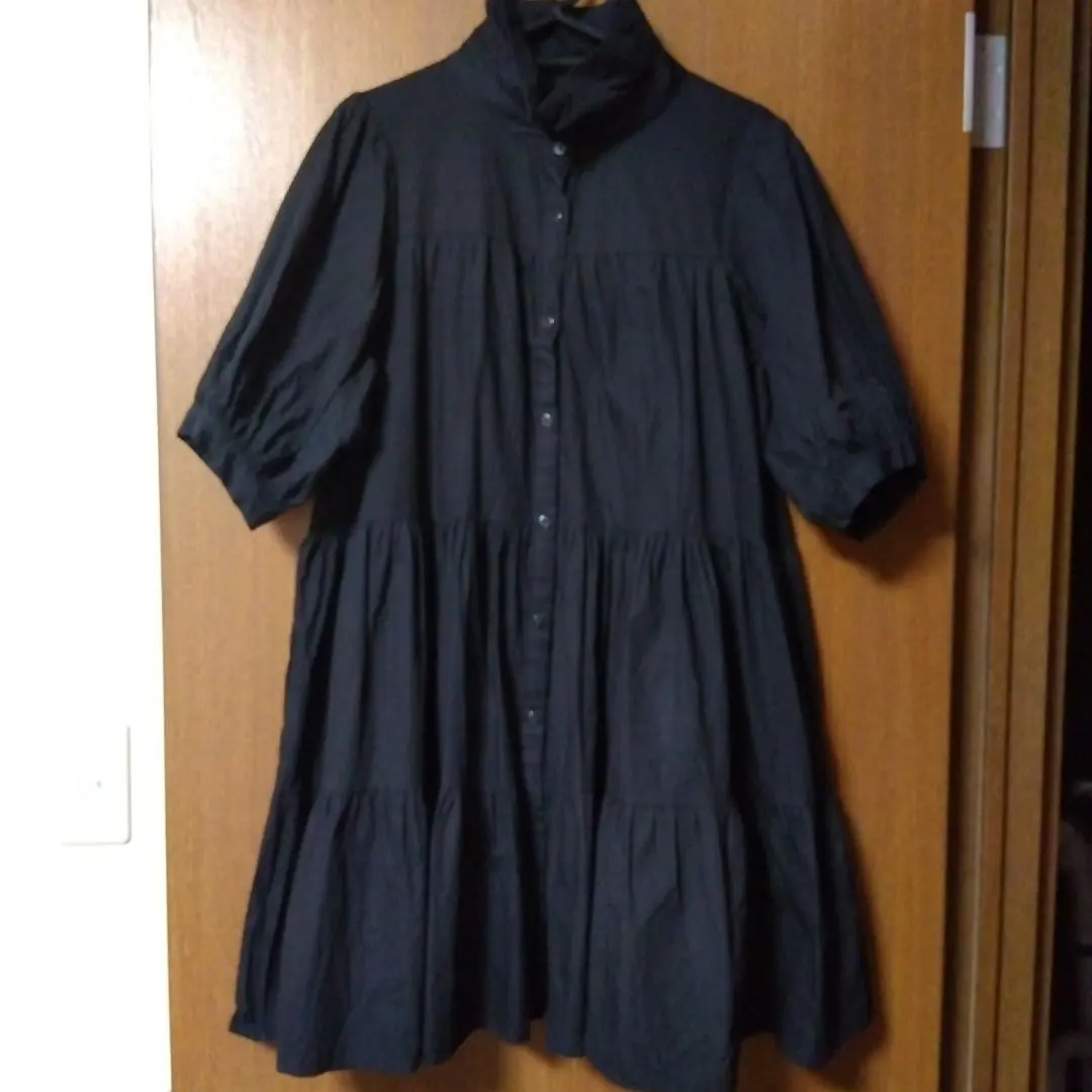 Thumbnail of GRL Black Short Sleeve Tiered Dress M