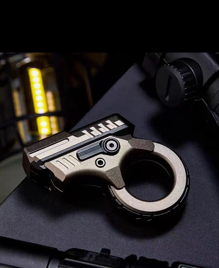 新品未開封品 フィジェットトイ EDC 銃型 ガン 金属製 リロード 重さ125g最高世代！銃型フィジェットトイ、ガン、zoom 新品未