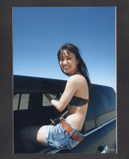 大島優子生写真① 81JKAcbifbL._UF350,350_QL50_.jpg