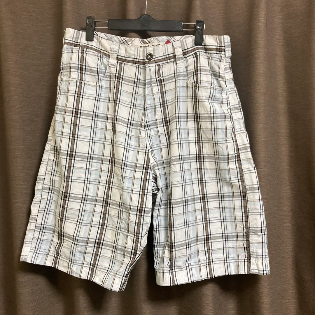 Thumbnail of Billabong Old y2k Knee-length Shorts