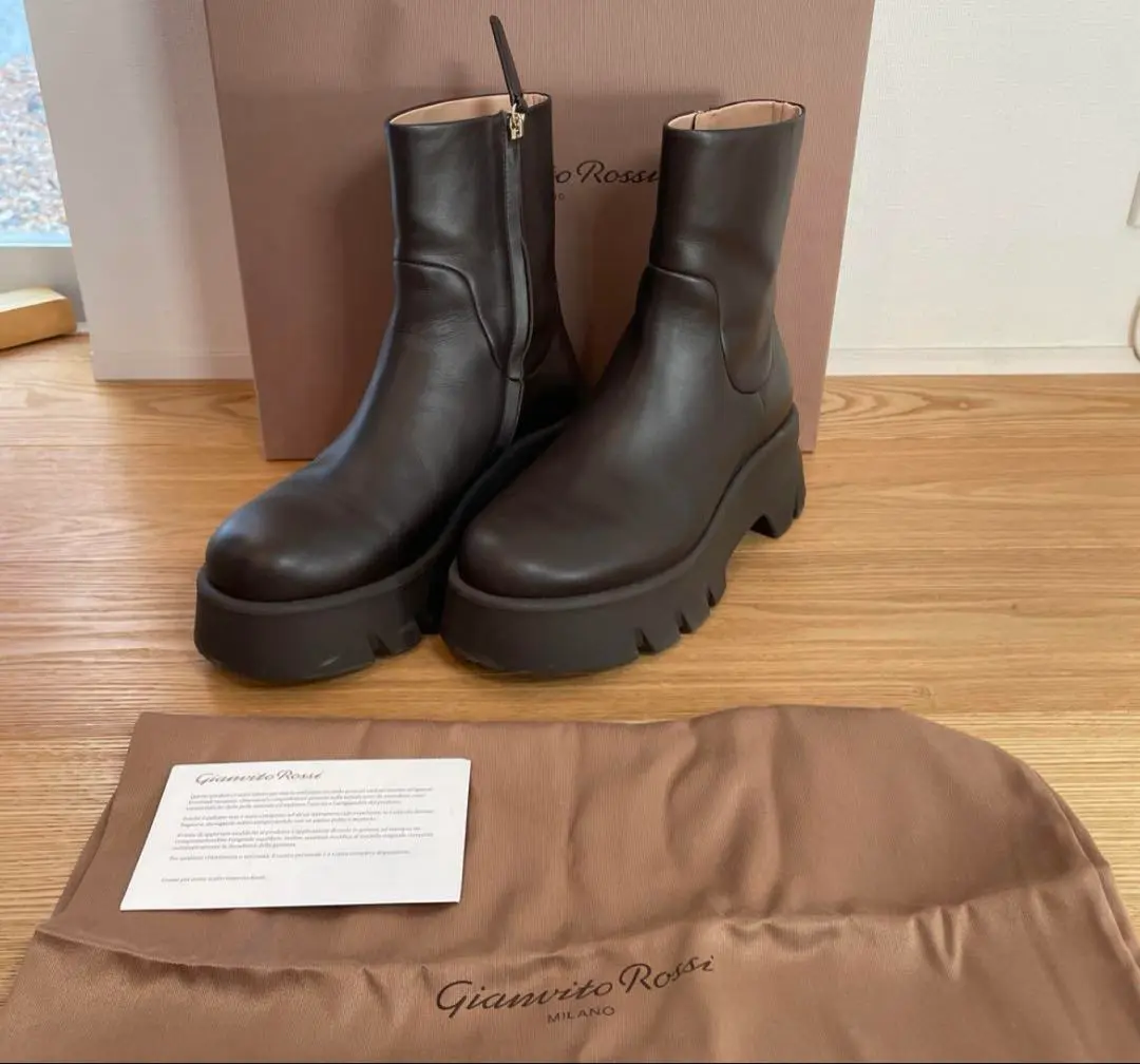 【極美品 未使用級】Gianvito Rossi montey ブーツ 革 39 ブーティー MONTEY | Gianvito Rossi