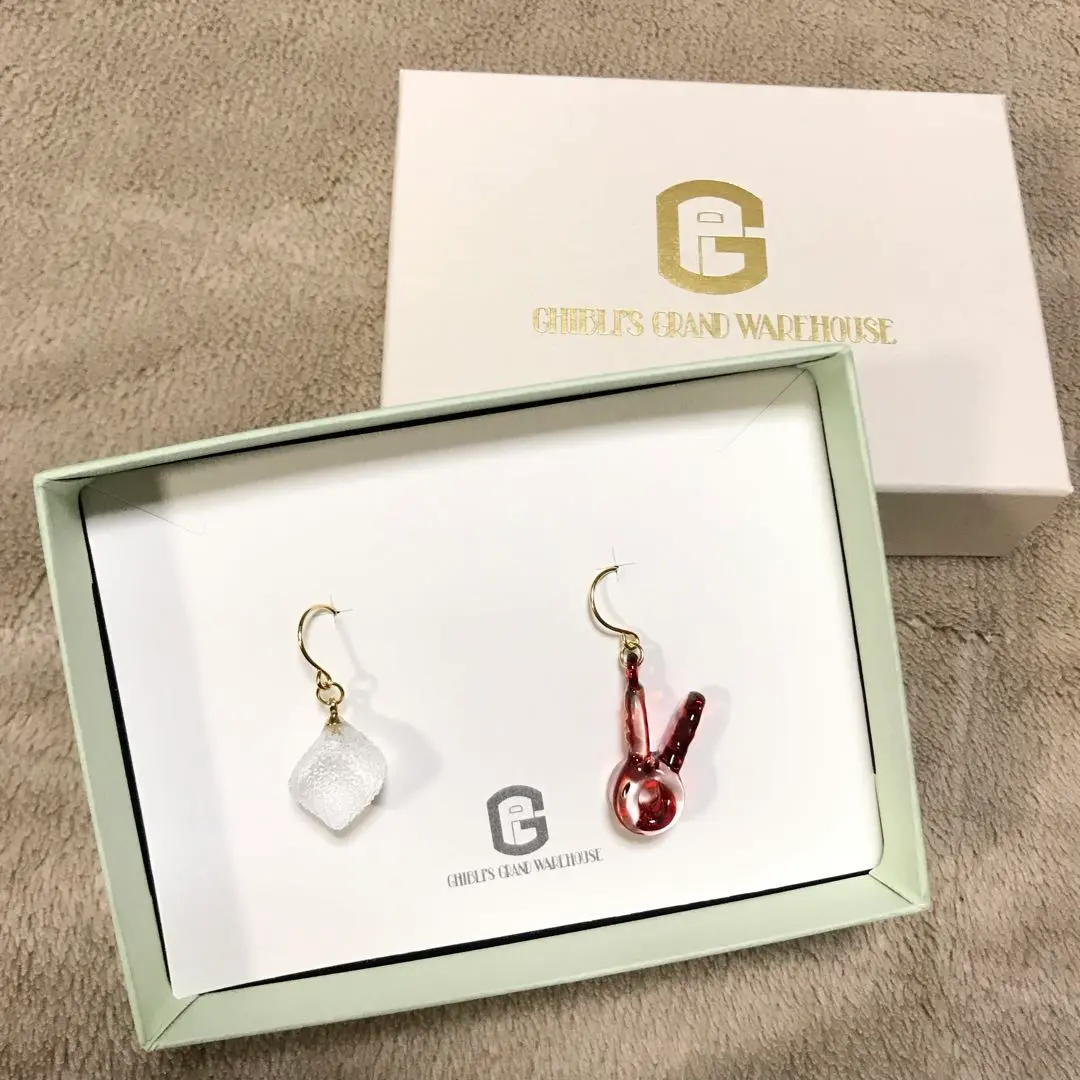 ジブリパーク　借りぐらしのアリエッティ　ピアス　イヤーカフセット ジブリパーク 借りぐらしのアリエッティ ピアス イヤーカフ