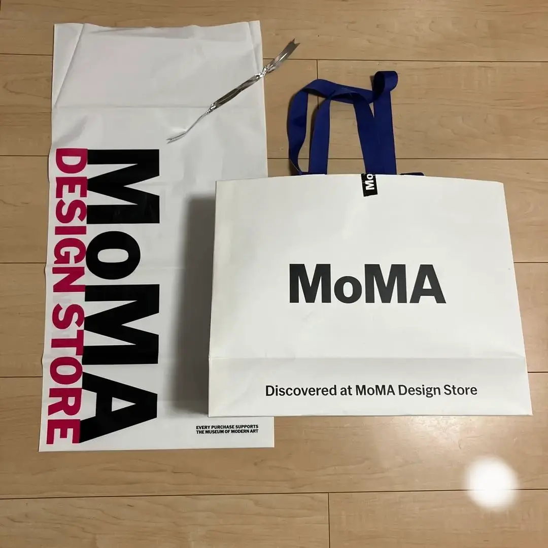 【MoMA】ショッピングバッグ 14袋（1枚 600円） 2025年最新】MOMA ショップ袋・ショッパーの人気アイテム - メルカリ