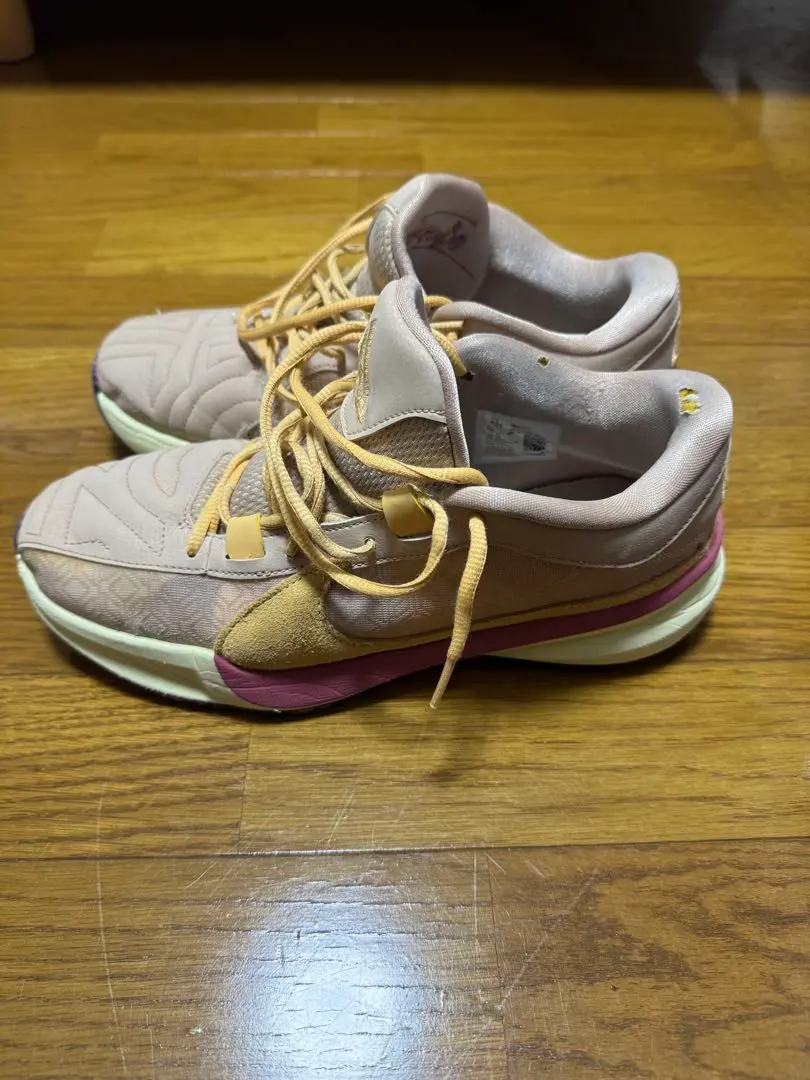 Thumbnail of NIKE Basketball Shoes Zoom Freak 5