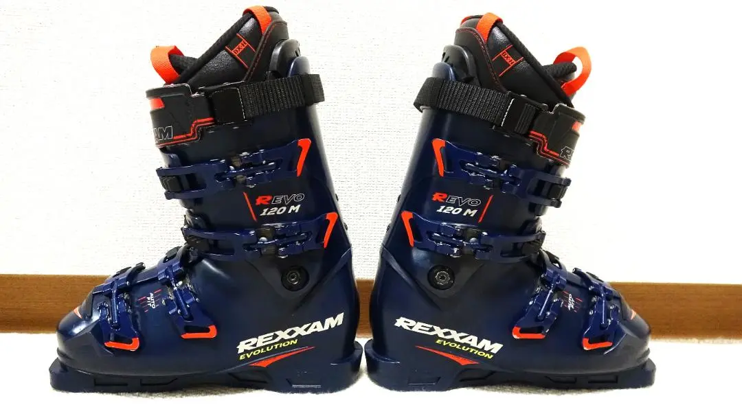 REXXAM REVO120M 26cm/26.5cm 硬さ120 幅ミディアム レクザム スキーブーツ 2023 2024 REXXAM R-EVO 120S