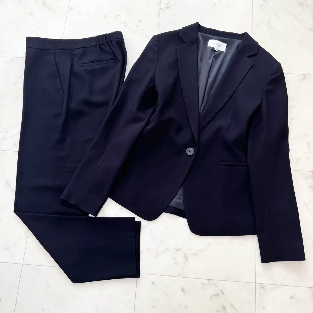 【美品】UNTITLED 安缇缇 裤装套装 商务 可水洗 藏青色 的縮圖