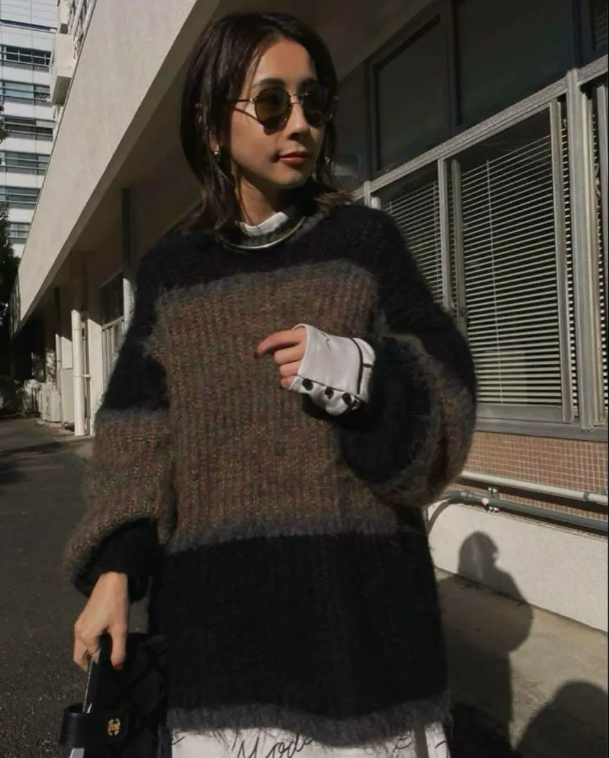 Thumbnail of AMERI UND MOHAIR BICOLOR LOOSE KNIT