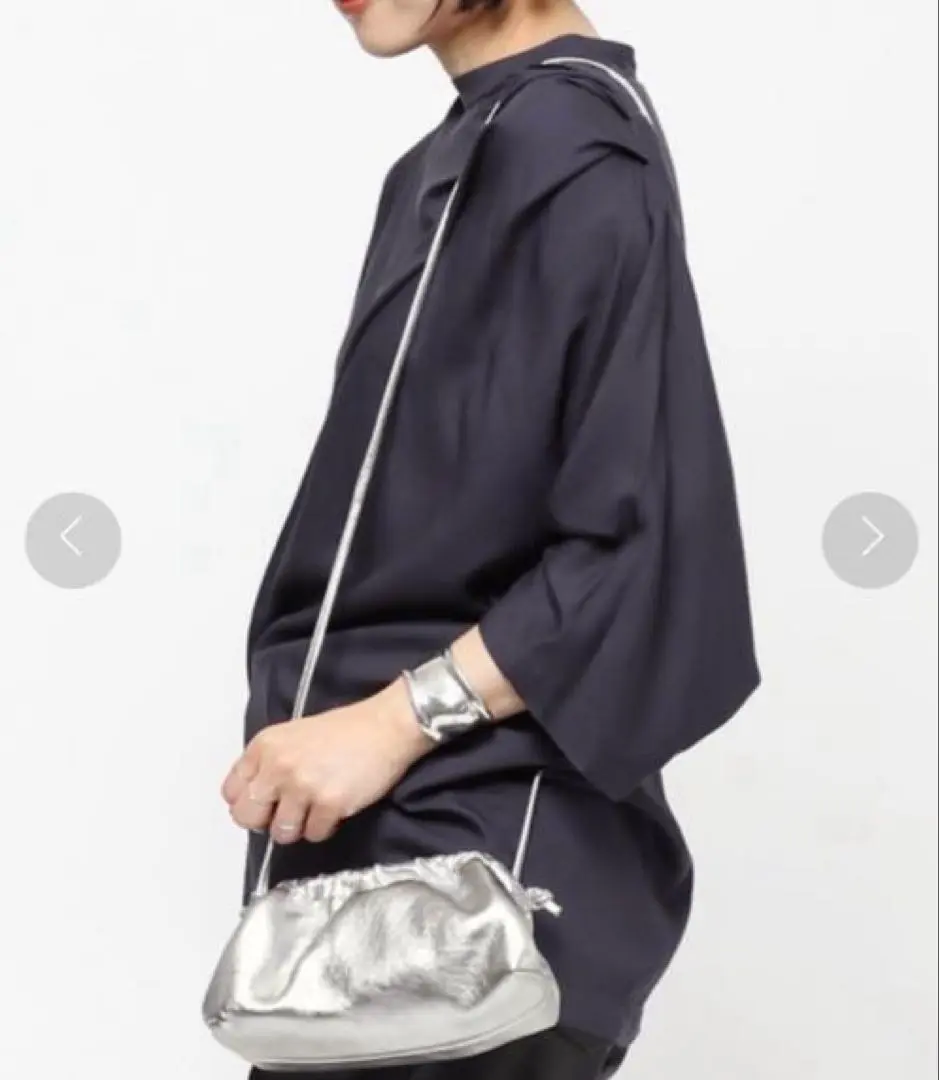 L’Appartement BRENTELLAクラッチバッグ L'Appartement DEUXIEME CLASSE - 【BRENTELLA】ミニクラッチ