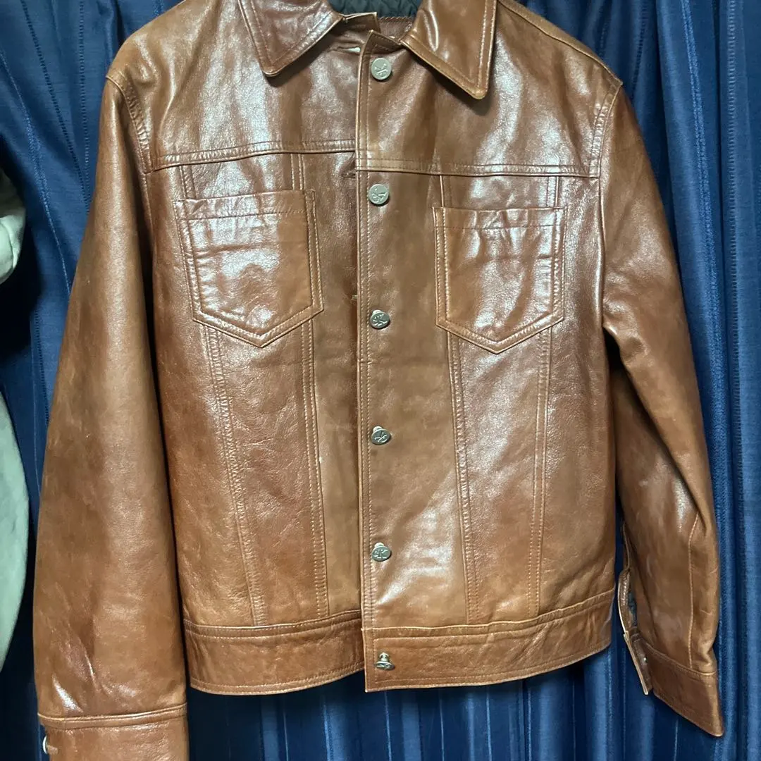 卡爾文·克萊恩 皮夾克 的縮圖