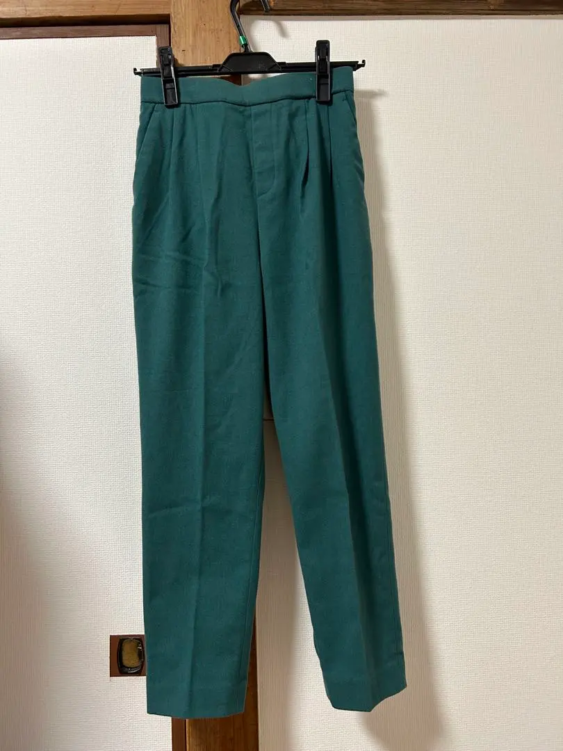 Thumbnail of Global Work Warm Utsuku Silhouette Tapered Pants