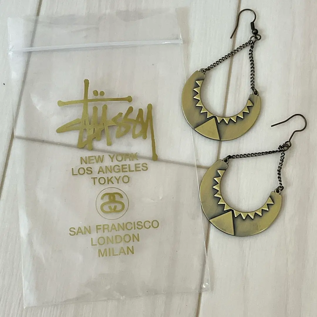 2025年最新】STUSSY ピアス(両耳用)の人気アイテム - メルカリ