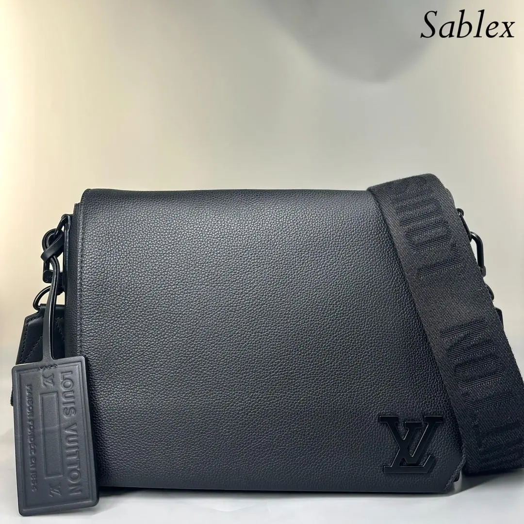 3267⭐ ルイヴィトン　テイクオフメッセンジャー　ショルダーバッグ LOUIS VUITTON テイクオフ・メッセンジャー PM / M24769 (Louis