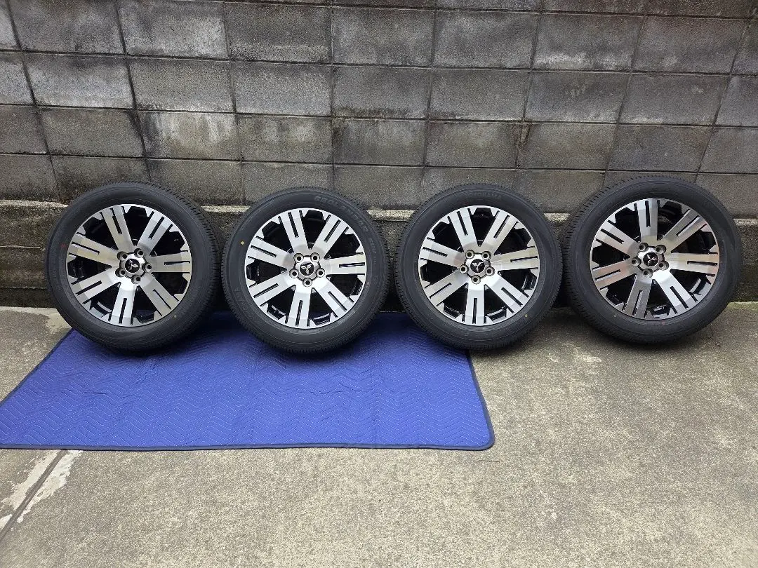 デリカ d5純正タイヤホイール新車外し デリカD5 新車外し純正ホイール4本セット - メルカリ