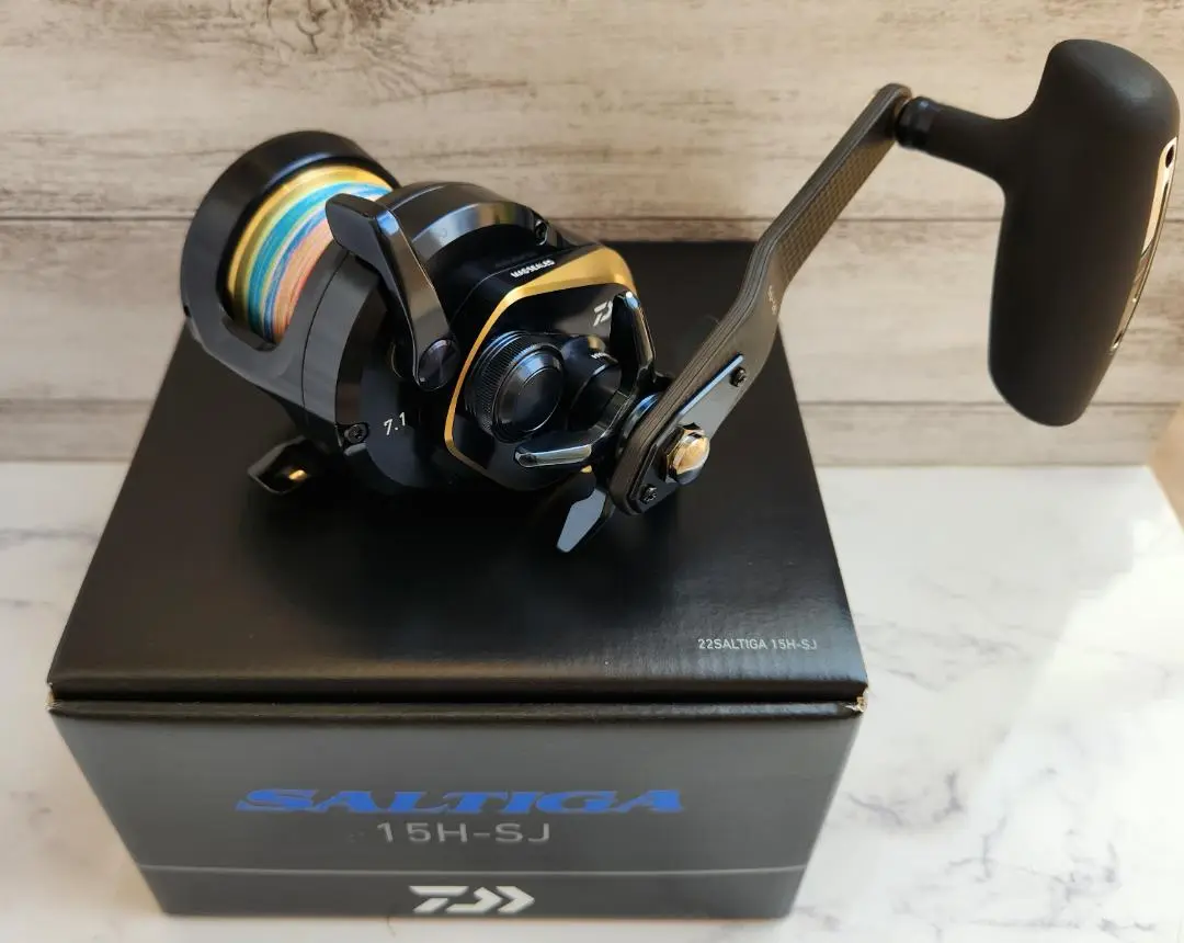 DAIWA - 【中古/美品】 ダイワ 15 ソルティガ 15H-SJ   /SO060M Yahoo!オークション -「ソルティガ15h sj」の落札相場・落札価格