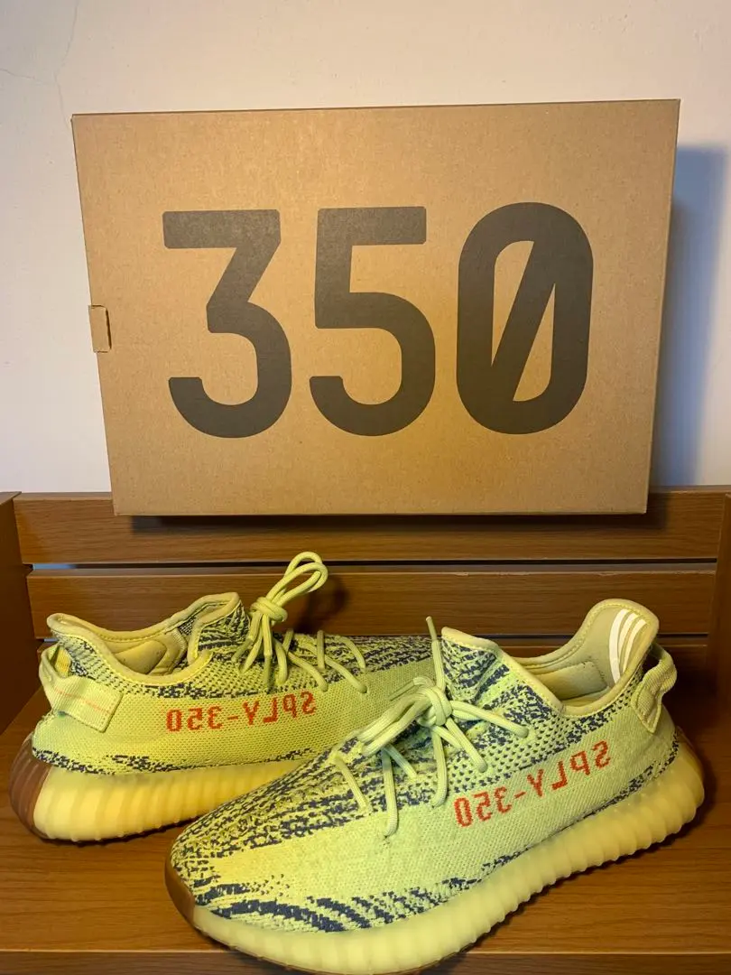 2025年最新】YEEZY BOOST 350 V2 SEMI FROZEN YELLOWの人気