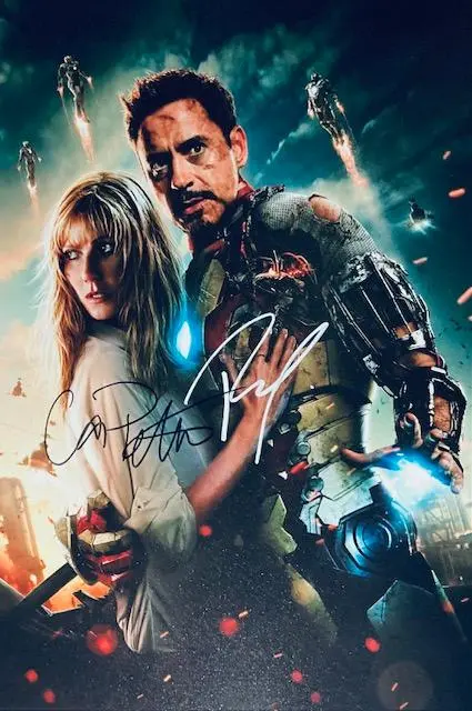 ロバート・ダウニー・ジュニアとマリサ・トメイ直筆サイン入り2L