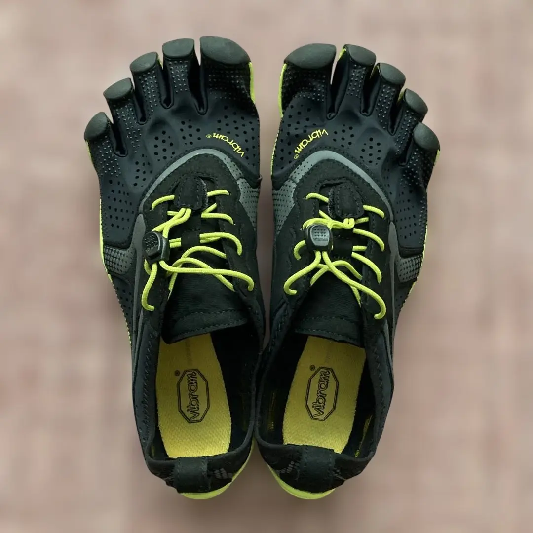 ☆最終価格☆ ビブラムVibram FiveFingers ブラック 41サイズ ビブラムファイブフィンガーズ Vibram FiveFingers 5本指