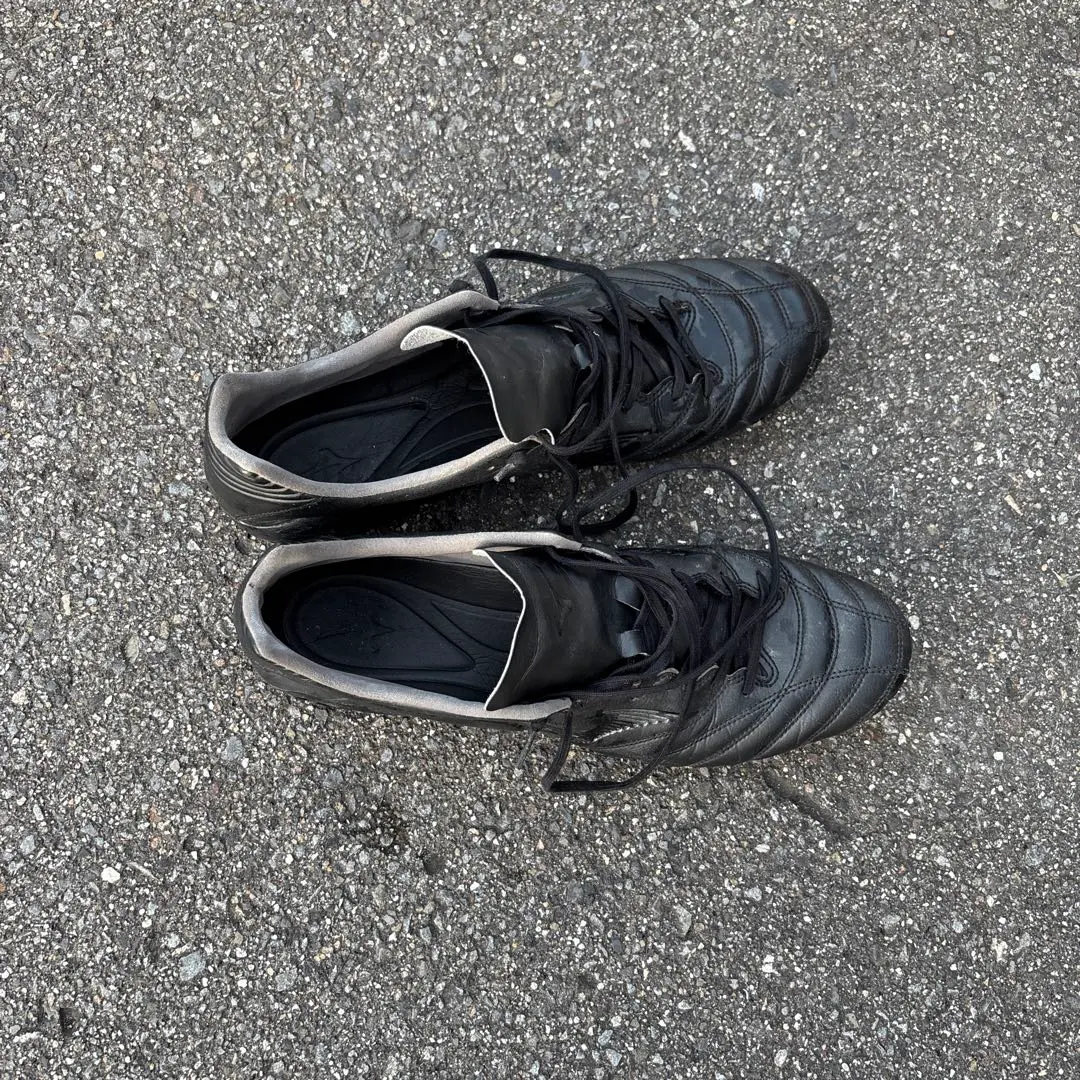 Thumbnail of Black Soccer Shoes with Studs: Monarcida Neo II PRO