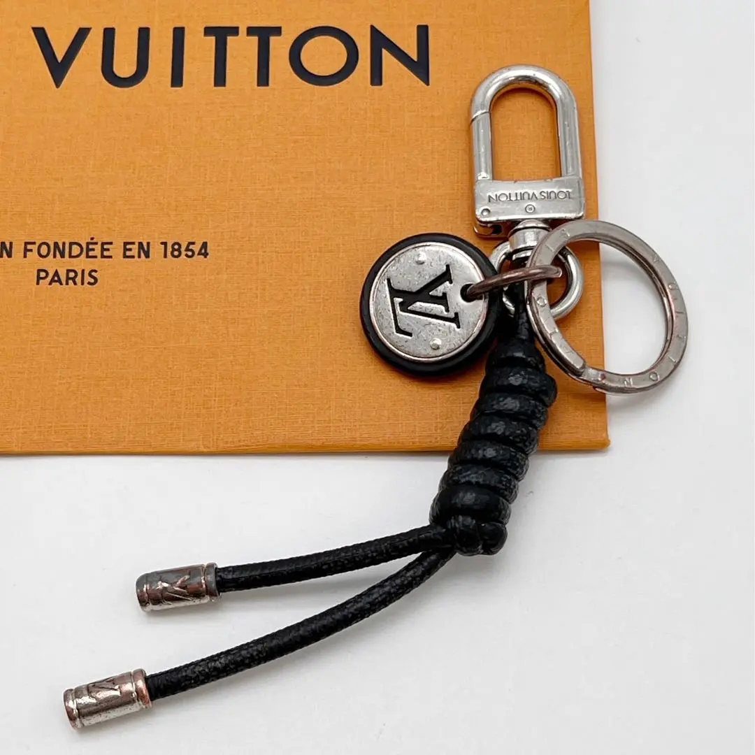 ルイヴィトン　レザーロープ　ロゴ　キーホルダー 楽天市場】LOUIS VUITTON ルイ ヴィトン キーホルダー レザー