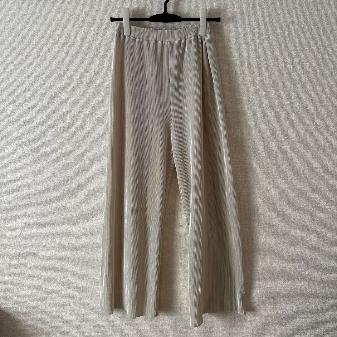 Thumbnail of Stretch Ivory Wide Pants