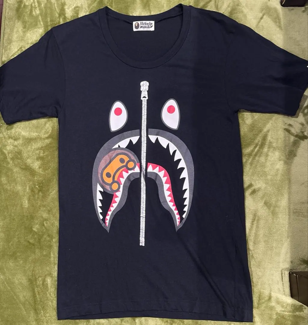 A BATHING APE T恤 的縮圖