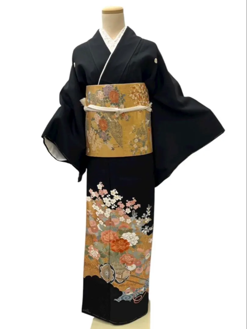 Thumbnail of ❪8001❫ ✲ Kurotomesode (silk) ✲