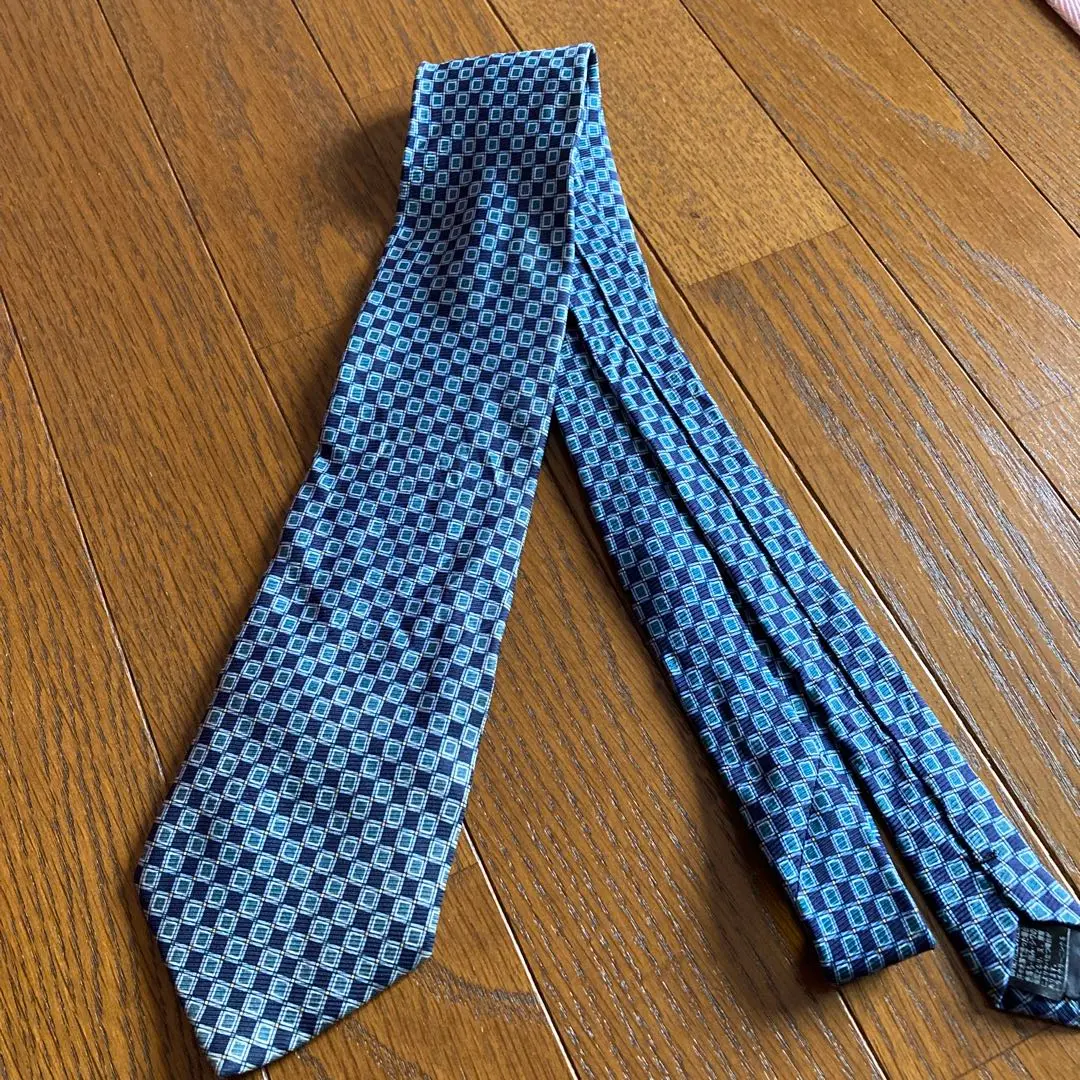 Thumbnail of ARDIORE HOMME brand tie, geometric pattern, logo, silk, unused
