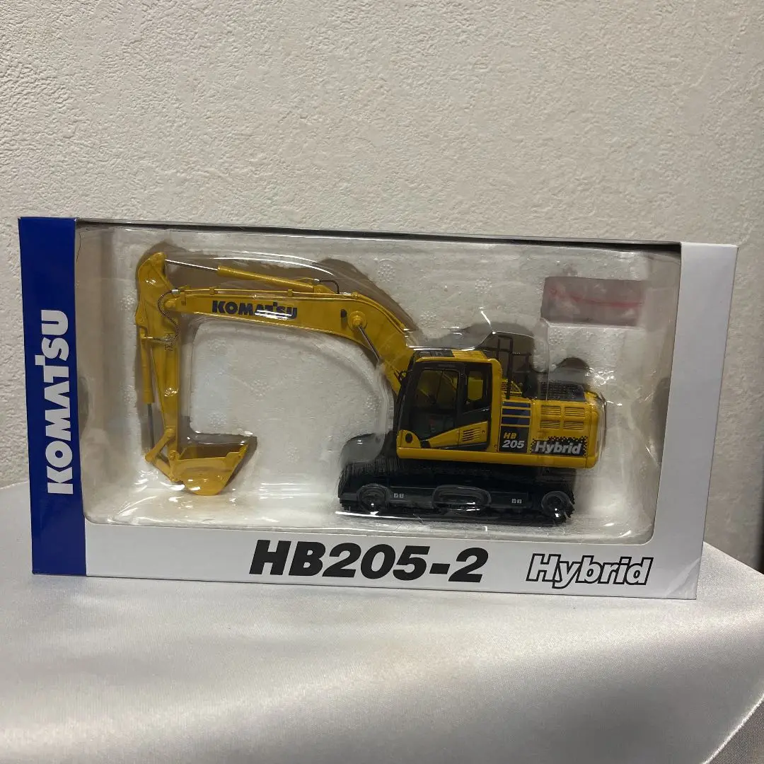 Komatsu HB205 ハイブリッドショベル 1/43 Komatsu HB205 ハイブリッドショベル 1/43