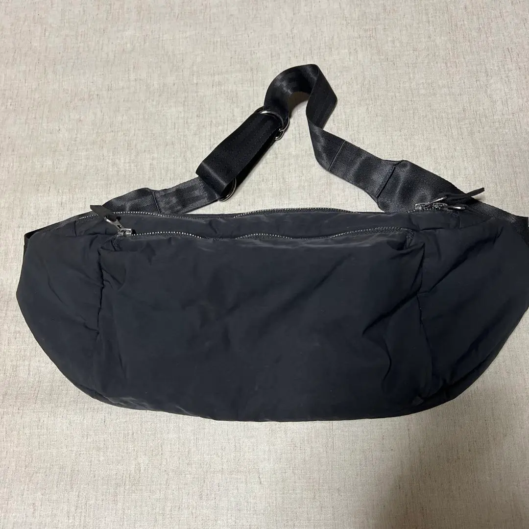 ATTACHMENT ブラック限定商品 ポリエステルピーチスキンウエストバッグ 楽天市場】【SALE／30%OFF】ATTACHMENT ポリエステルピーチ