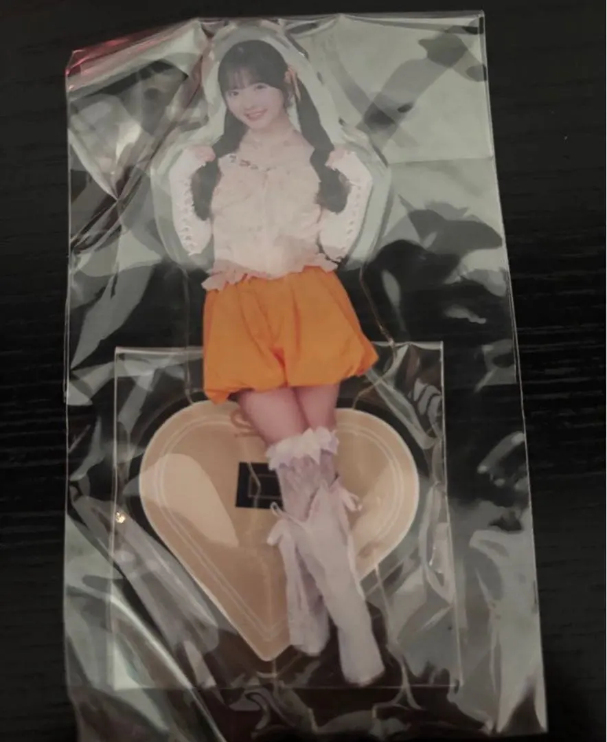 Thumbnail of Emiru Kawamoto Raffle Lottery C Prize Acrylic Stand