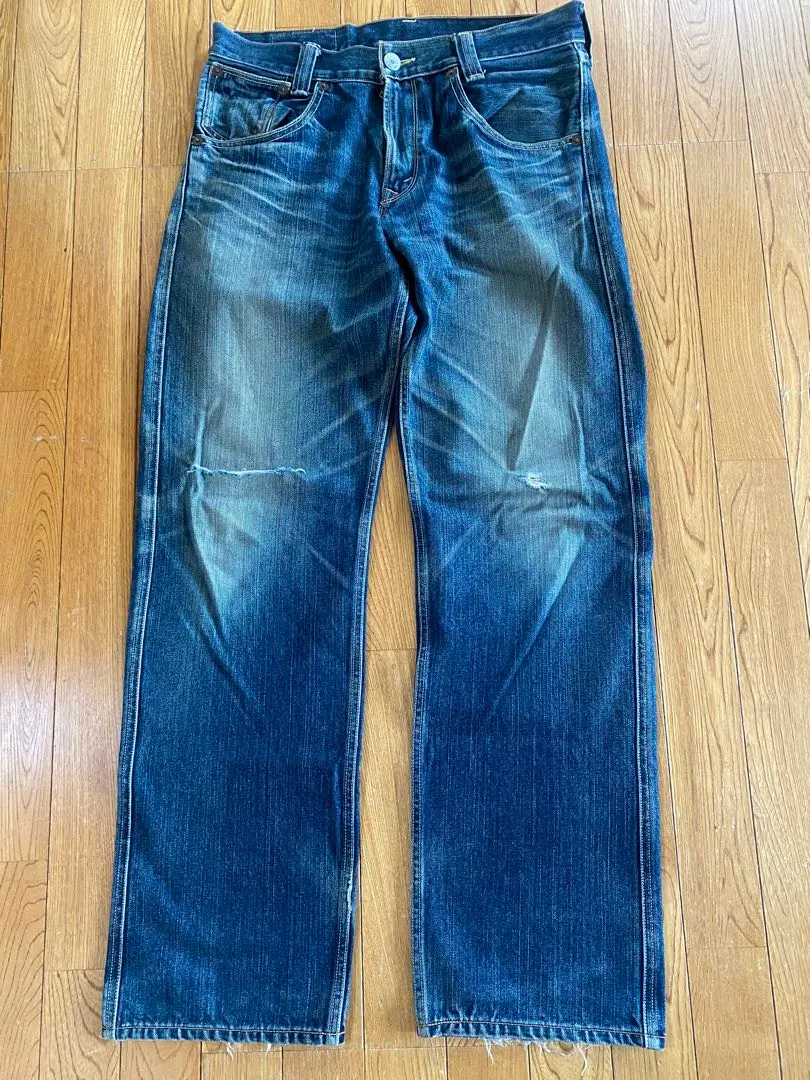 Levi's 直筒牛仔褲 深藍色703 的縮圖