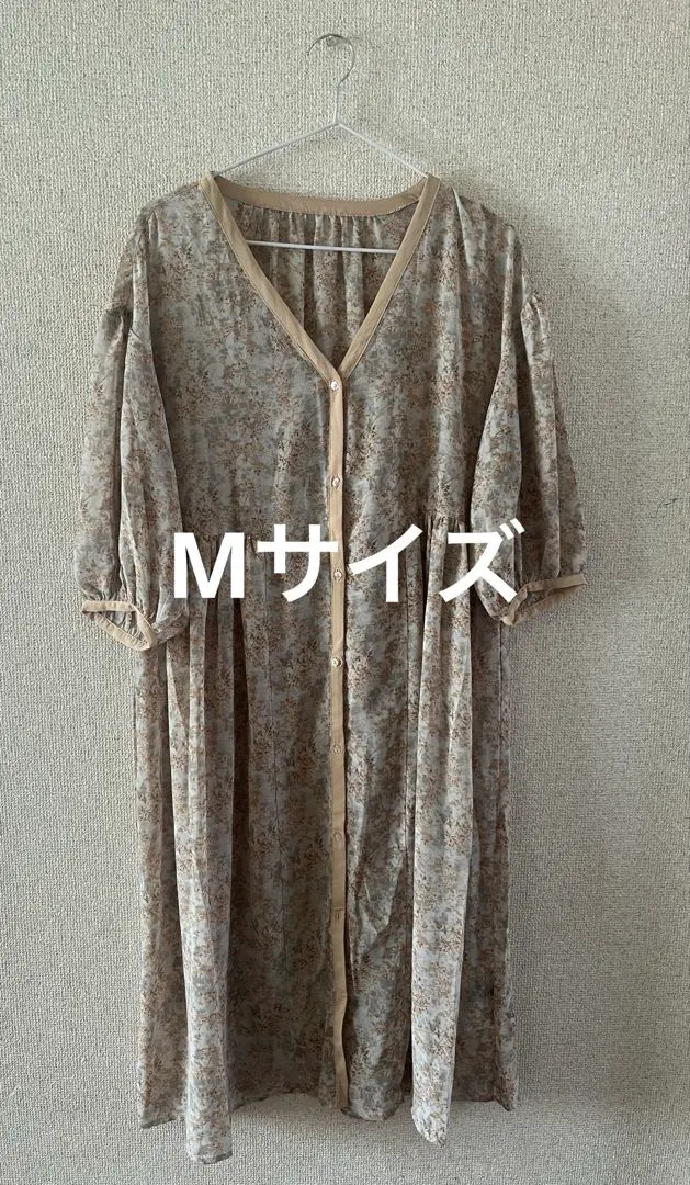 Thumbnail of Avail ♡ Short-sleeved sheer tunic cardigan, size M ♡