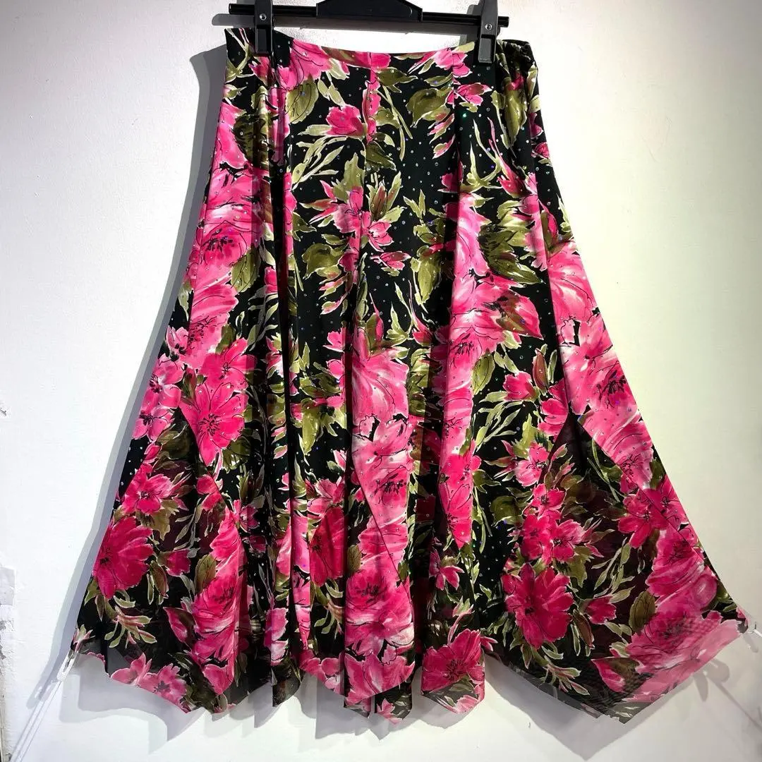 Thumbnail of No. 4287 L Black x Pink Floral Irregular Length Skirt ★ Social Dance