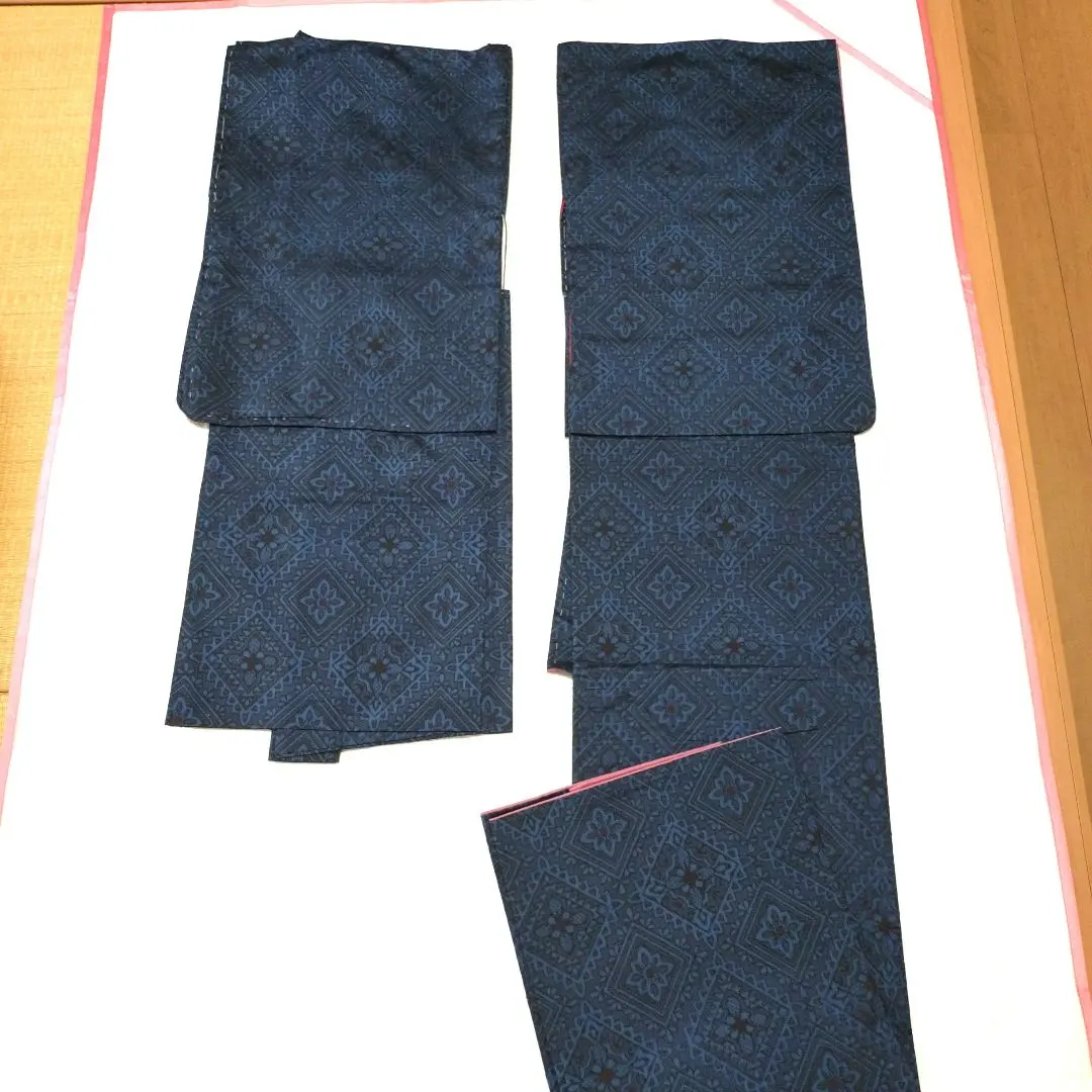 Thumbnail of 【New, Unused】Oshima Tsumugi Ensemble (Kimono and Haori) - Blue, Navy, Red, Black