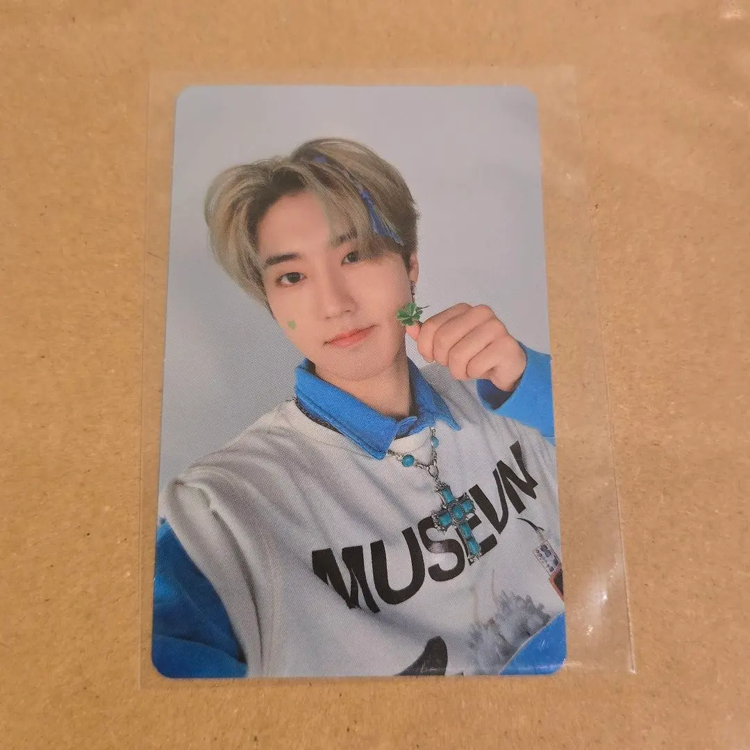 Thumbnail of Stray Kids HAN Social Path trading card