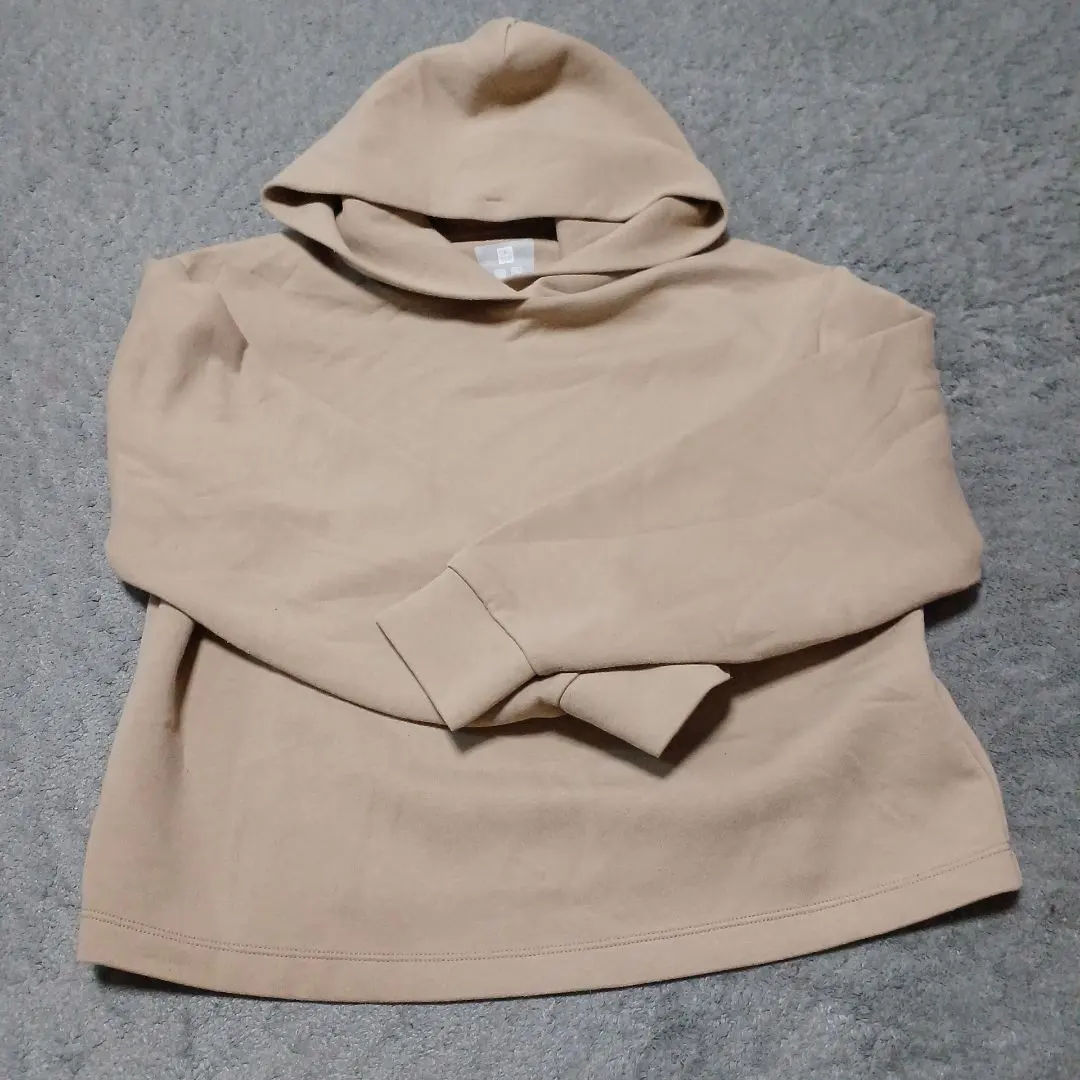 Thumbnail of UNIQLO hoodie 150