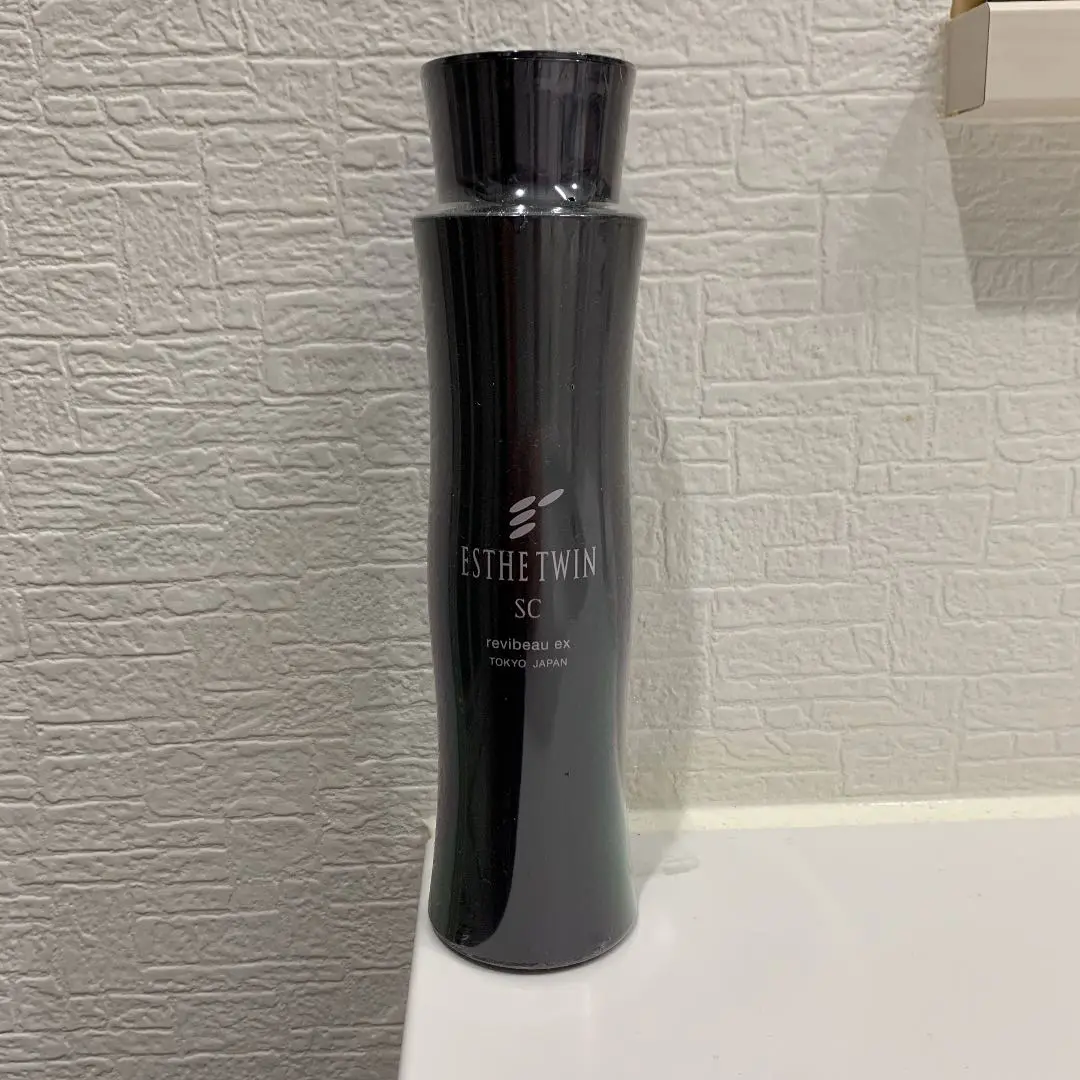 エステツイン　リバイビュエクス　美容液　200ml 未開封 エステツイン リバイビュエクス 美容液 200ml 未開封 - メルカリ