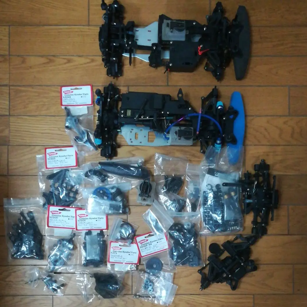 み*見様 【中古】FW-05R ラジコン カーボン いろいろセット おまけ付き 中古】FW-05R ラジコン カーボン いろいろセット おまけ付き