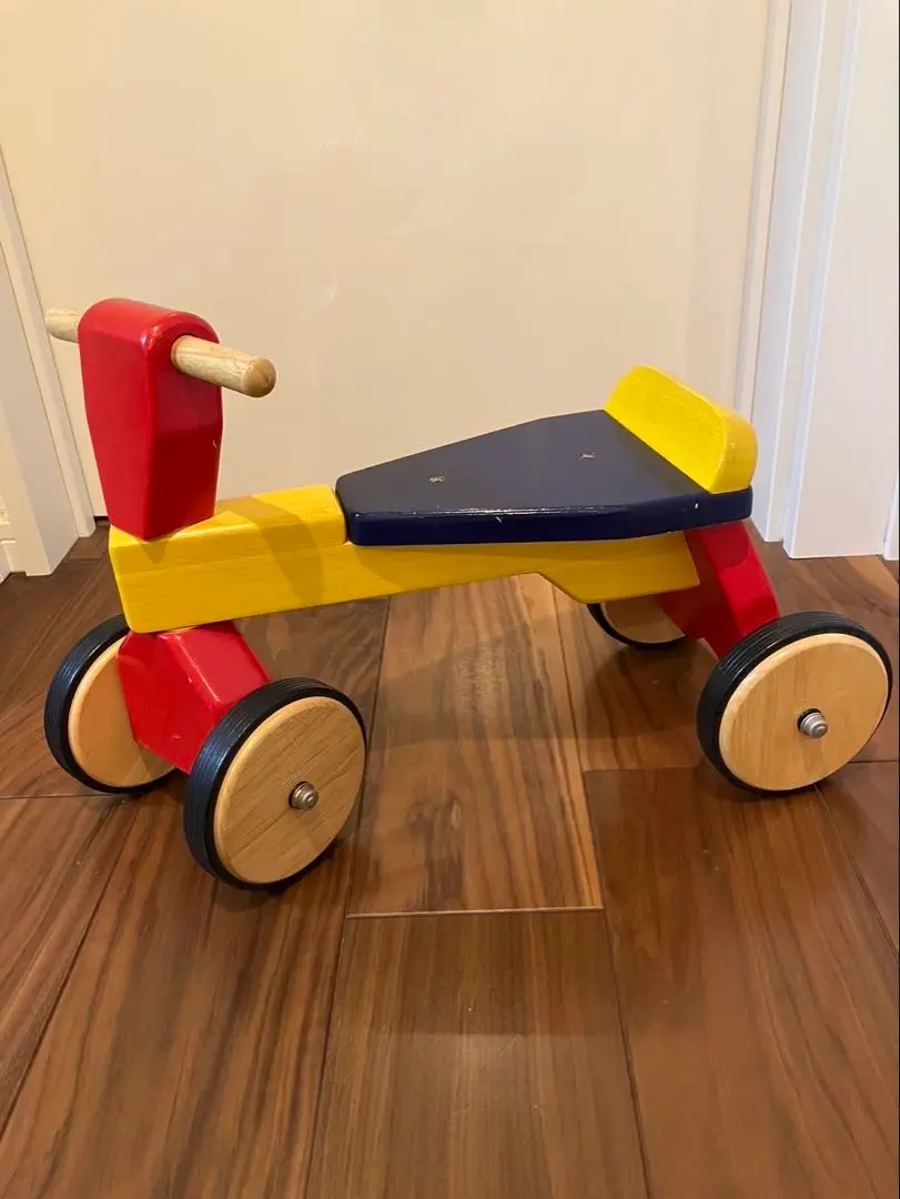 【⭐︎新品未開封⭐︎】ピントーイ　Pintoy 木製　三輪車　荷台付き PINTOY ピントーイ 室内用三輪車 PICK-UP TRIKE ピックアップ