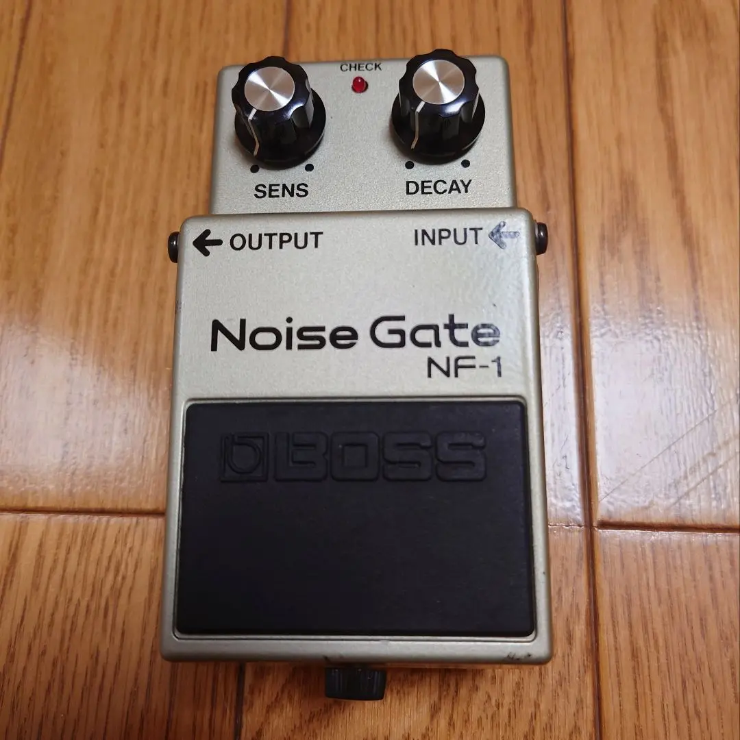 BOSS Noise Gate NF-1 銀ネジ BOSS NF-1 Noise Gate 1983 Vintage Guitar Effects Pedal Made