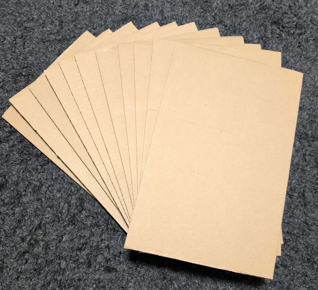 瓦楞紙板 10張套裝+贈品1張 工作 底板 厚款 7毫米 的縮圖