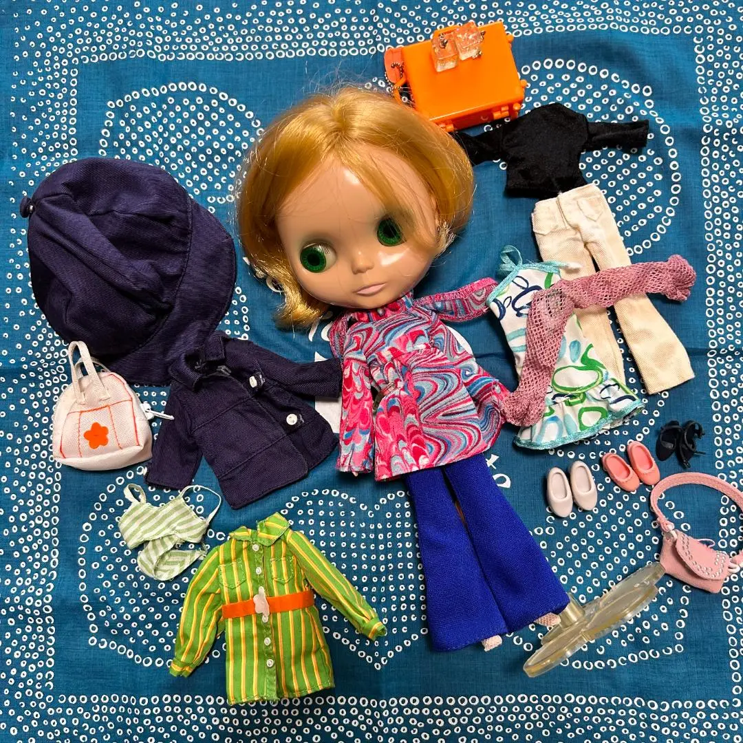 ブライス　blythe フルーツパンチ Amazon.co.jp: ネオブライス フルーツパンチ : おもちゃ