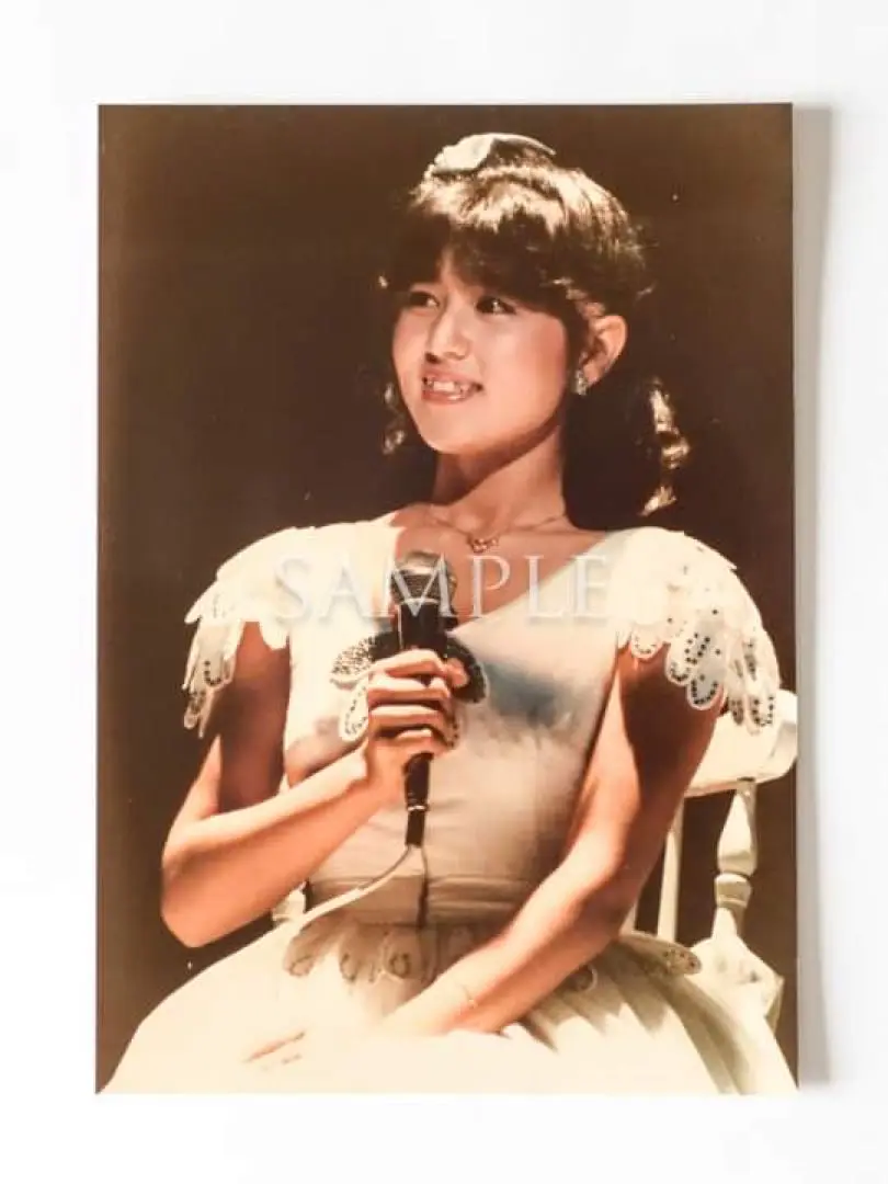 2025年最新】石野真子 生写真の人気アイテム - メルカリ